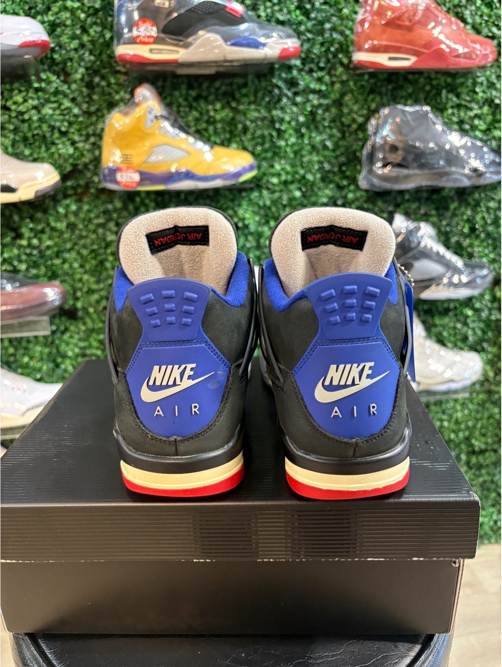 Air Jordan 4 “Rare Air” GS 6.5Y - Picture 4 of 5